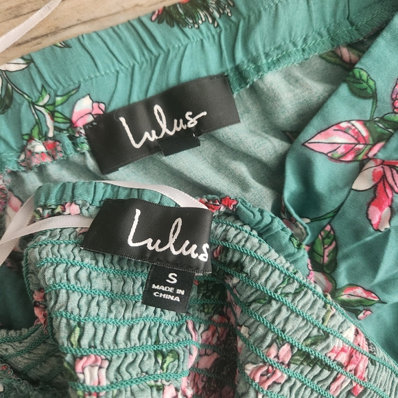 Lulu's Away On Vacay Maxi Skirt Set - Picture 6 of 11